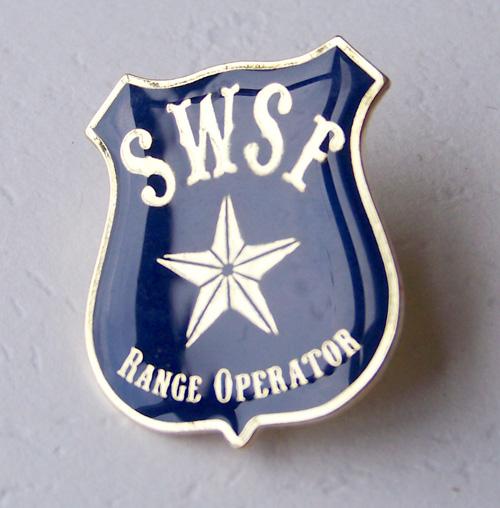 供應(yīng)深圳徽章鑰匙扣袖扣、胸章定做