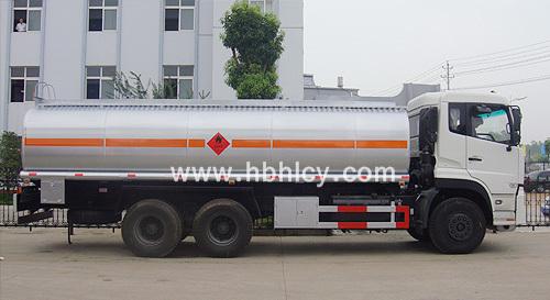 18-21噸東風(fēng)后雙橋油罐車圖片