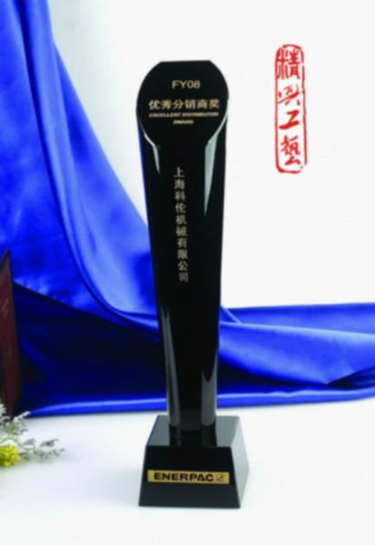 供應(yīng)通用獎杯廣州廠家水晶k9