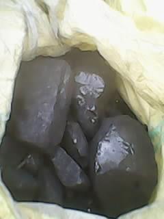 供應(yīng)片瀝青