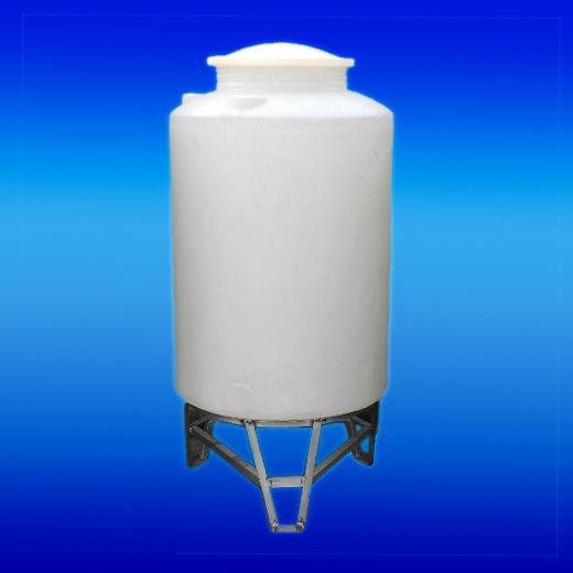 供應(yīng)廣州滾塑PE水箱儲罐