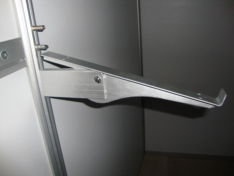 供應(yīng)可調(diào)節(jié)角度比架 直角長架 活絡(luò)施架 層板活絡(luò)施架 展覽器材