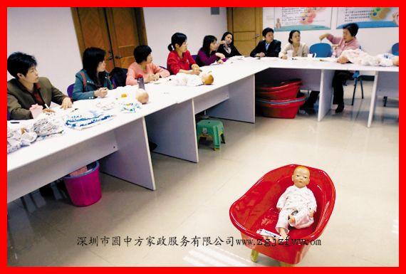 農(nóng)批月嫂  鐘點(diǎn)工晚餐  中餐 連餐  保姆  育嬰師