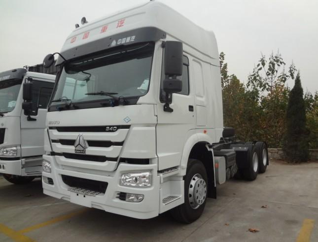 供應豪沃CNG牽引車