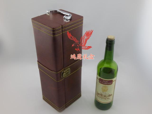 供应单支装棕色木纹款红酒皮盒 内含酒具4件套 配塑料提手