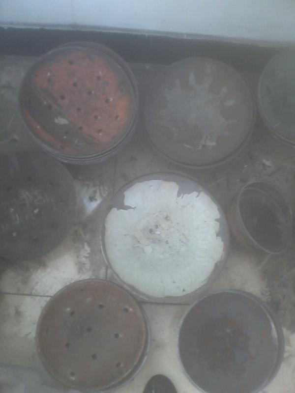 煉鋁用具設(shè)備添加劑及鋁澆包圖片