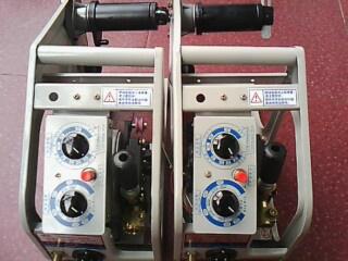 供應氣體保護焊機