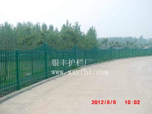 供應咸陽鋅鋼新型組裝護欄圍欄廠家生產(chǎn)