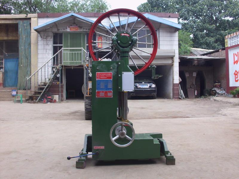 供應(yīng)900帶鋸機
