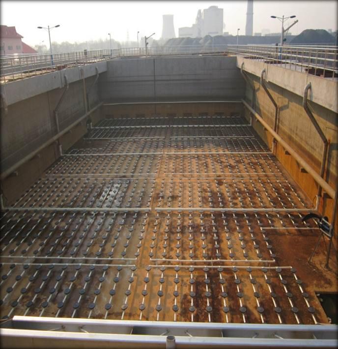 供應(yīng)進(jìn)口膜管式曝氣器管式曝氣器