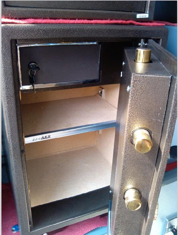 合肥防盜高質(zhì)量保險(xiǎn)柜 家用保管箱 電子鎖保險(xiǎn)柜免費(fèi)送貨上門