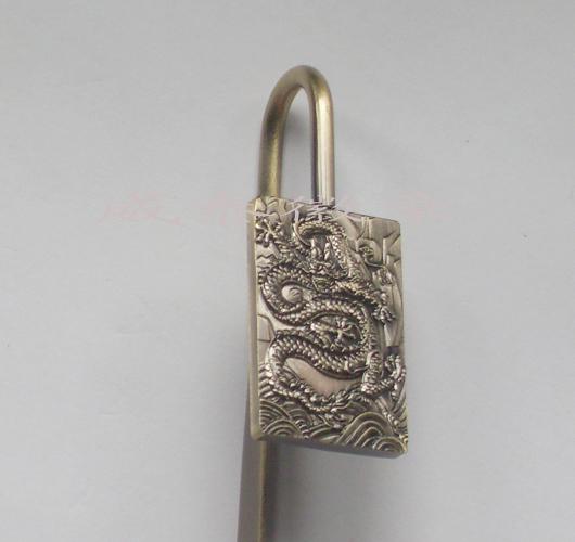 供應(yīng)北京書簽/2013年新款書簽訂做/廠家加工制作LOGO金屬書簽/