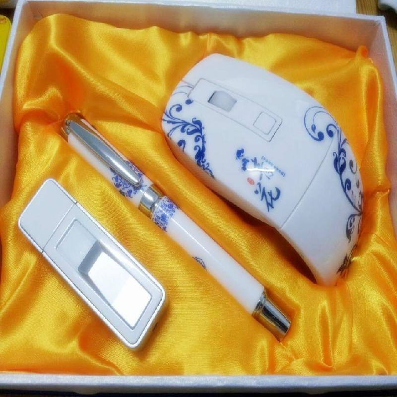 全國*禮品點煙器U盤 電子點煙器禮品套裝 充電點煙器 專門定制