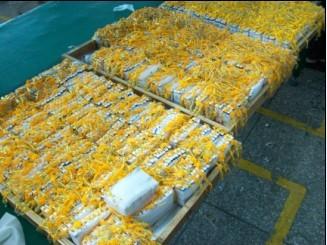 新款青花瓷U盤 現(xiàn)貨陶瓷U盤套裝 紅瓷U盤廠家 潑墨U盤可燒制LOG