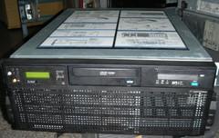 IBM小型机p630图片