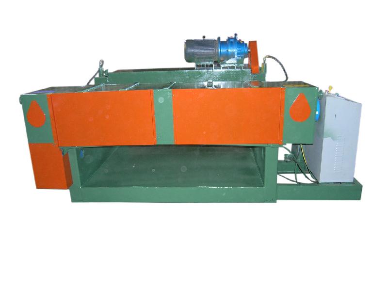 供應(yīng)河北旋切機(jī)生產(chǎn)廠家