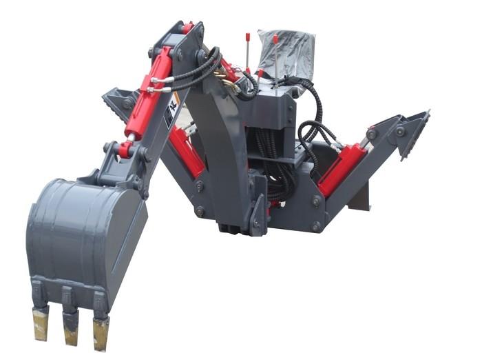 小型挖掘裝載機兩頭忙