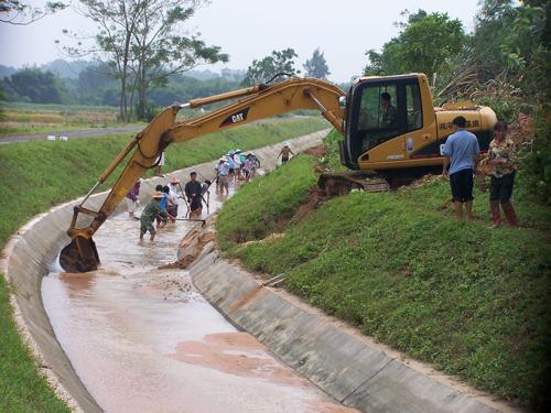 供應(yīng)長沙，承包，清理化糞池，清理泥漿，清理河涌