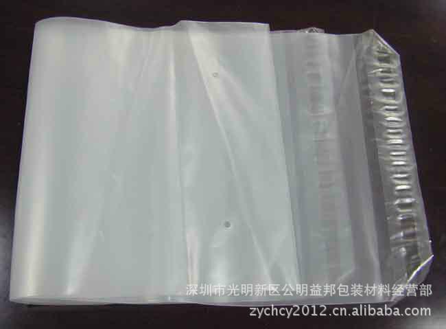 供應(yīng)PE膠袋 廠家直銷。