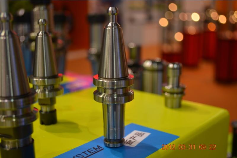 供應(yīng)ISO20PG冷壓刀柄/一級代理瑞士REGO-FIX高精度刀柄