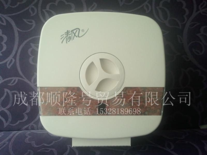 供應(yīng)四川清風(fēng)珍寶大卷紙廠家特惠價(jià)，四川成都清風(fēng)珍寶大卷紙系列廠家