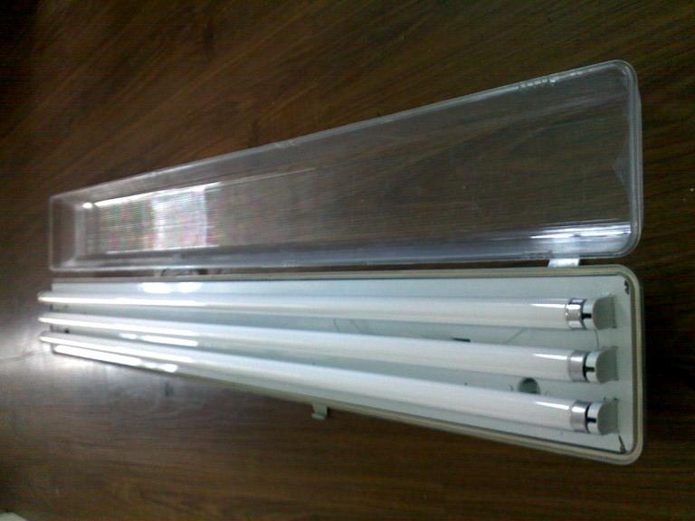 供應深圳廠家*LED三防燈