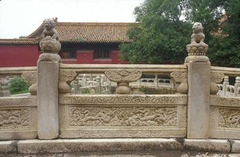 供應石欄桿報價