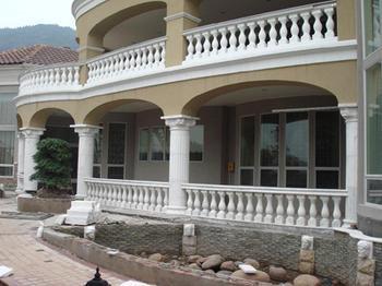 供應(yīng)漢白玉石欄桿批發(fā)商供應(yīng)