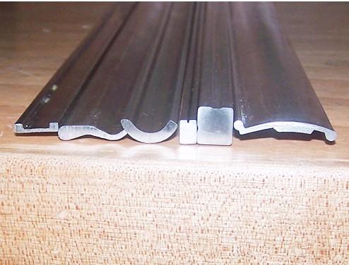 供應(yīng)不銹鋼表帶扣手機(jī)線拉枝料