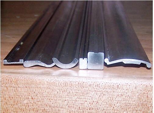 供應(yīng)不銹鋼表帶扣手機(jī)線拉枝料