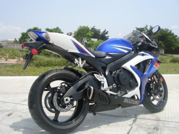 供应郑州铃木GSX-R750摩托车