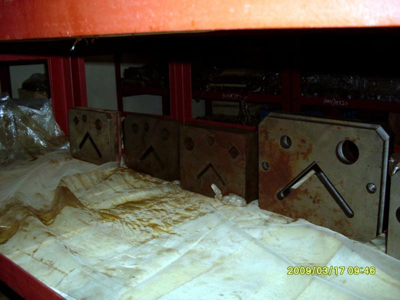 供應(yīng)馬鞍山中澳沖模