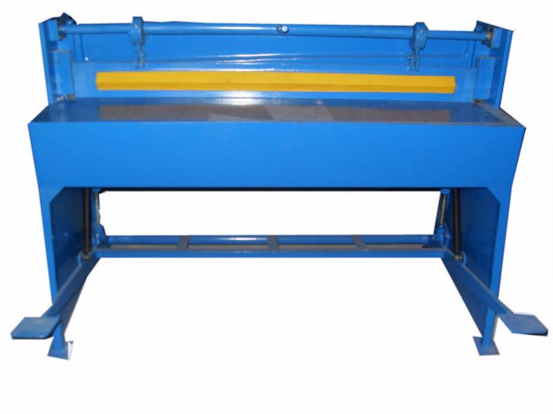 供應(yīng)腳踏剪板機(jī)1×1300