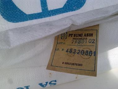 供應(yīng)硬脂酸用途,哪里的硬脂酸*,硬脂酸多少錢(qián)一噸