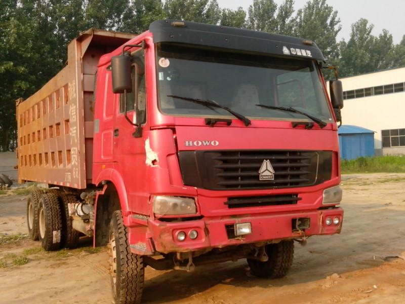 供應(yīng)豪沃二手自卸車