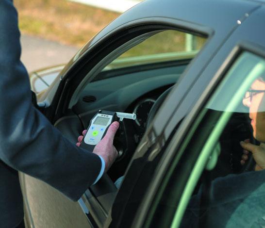 供應(yīng)德爾格6810酒精檢測儀