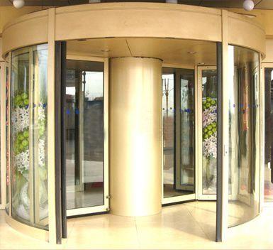 蘭州創(chuàng)金澤自動門，量身定做環(huán)柱旋轉(zhuǎn)門，外型美觀，經(jīng)久耐用。