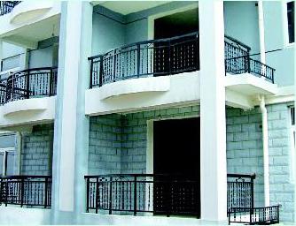 供應(yīng)陽臺護(hù)欄