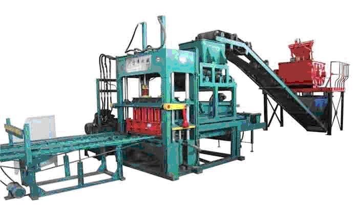 甘肅建豐機(jī)械有限公司JF-QT8-15型全自動(dòng)墻地磚成型機(jī)