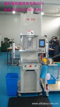 供應(yīng)小型數(shù)控壓裝機_廈門小型數(shù)控液壓機