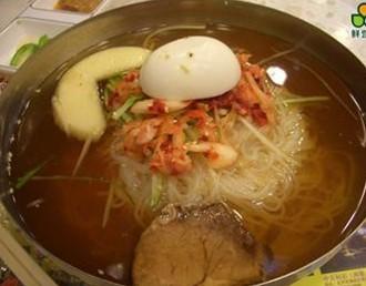 雞西手壓冷面機(jī)鶴崗冷面機(jī)廠家直銷圖片