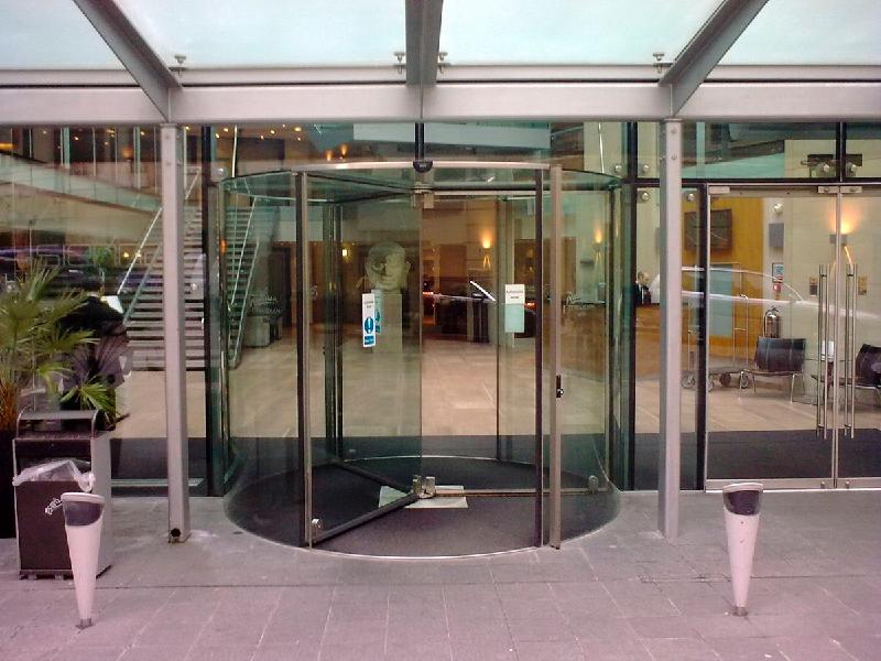 供應福建自動感應旋轉門，福建自動感應旋轉門價格，自動感應旋轉門報價