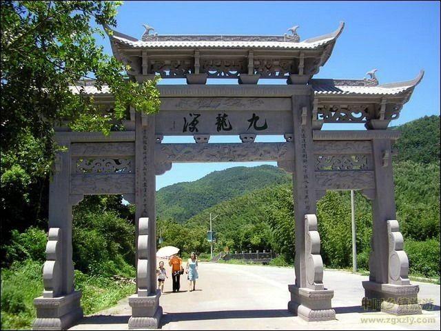 供應(yīng)石雕供應(yīng)石牌坊山東石雕廠