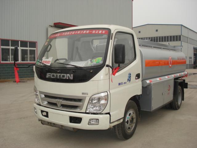 高明三水南海區(qū)5噸10噸15噸加油車(chē)多少錢(qián)東風(fēng)5噸油罐車(chē)
