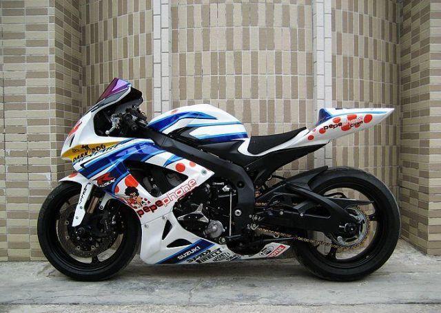 泸州铃木GSX-R750公路赛摩托车跑车供应泸州铃木GSX-R750公路赛摩托车跑车