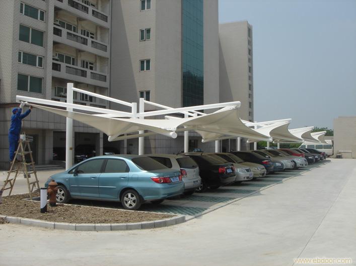 供應(yīng)車棚上海鋼結(jié)構(gòu)停車篷