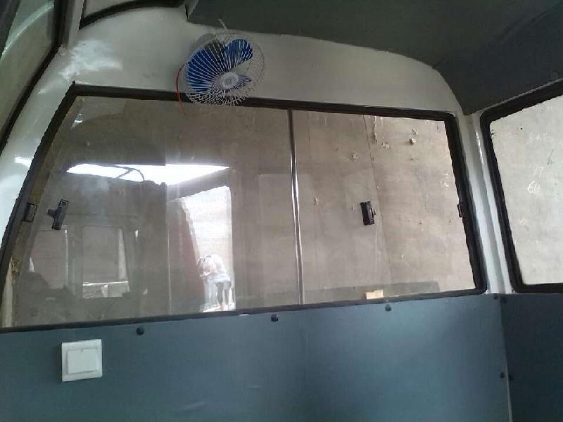 供應(yīng)打樁機(jī)駕駛室直銷