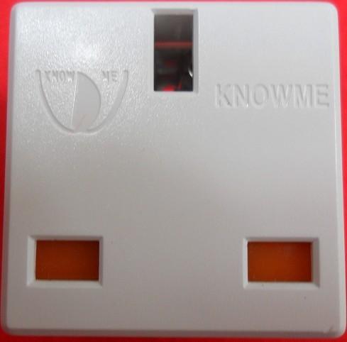 帶安全門英標(biāo)插座配件圖片