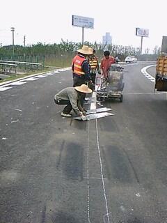供應(yīng)廠區(qū)道路標(biāo)線停車場車位標(biāo)線