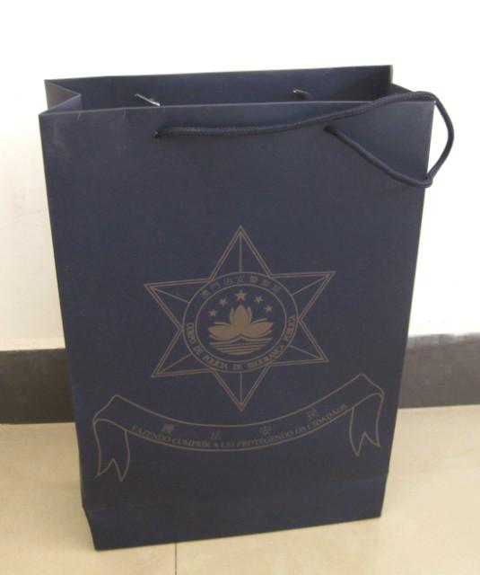 供應(yīng)五山手提紙袋五山定做銅板紙袋手提紙袋